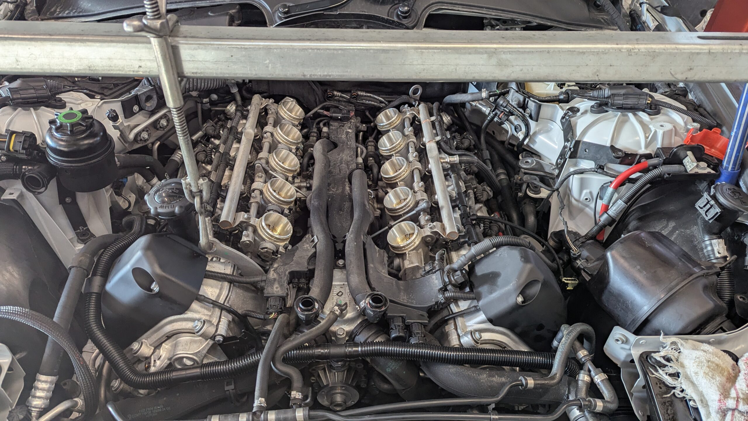 E60 / E61 M5 E63 / E64 M6 / Wiesmann MF5 S85 Pleuellagerschalen ersetzen – Bild 5