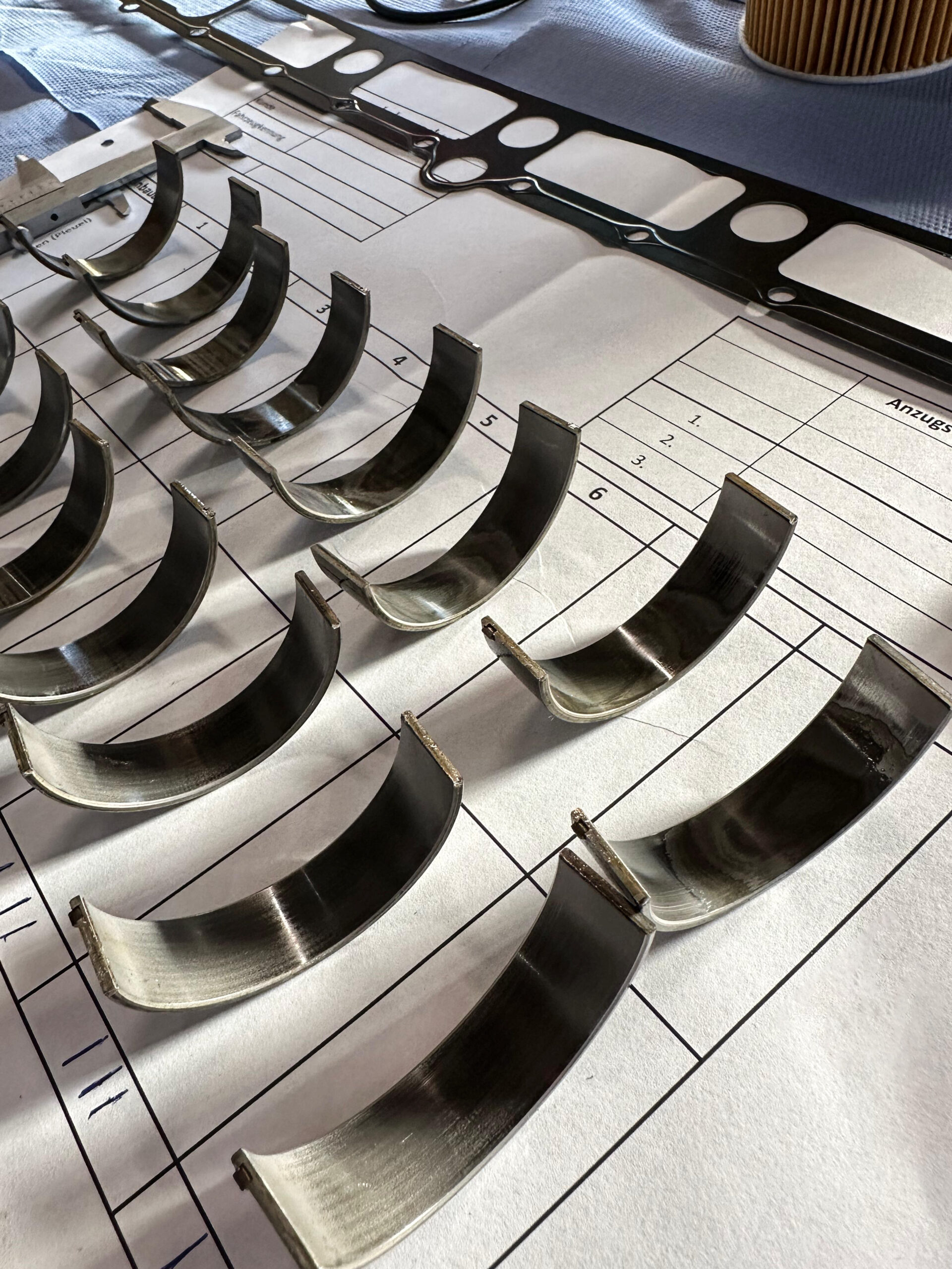 E60 / E61 M5 E63 / E64 M6 / Wiesmann MF5 S85 Pleuellagerschalen ersetzen
